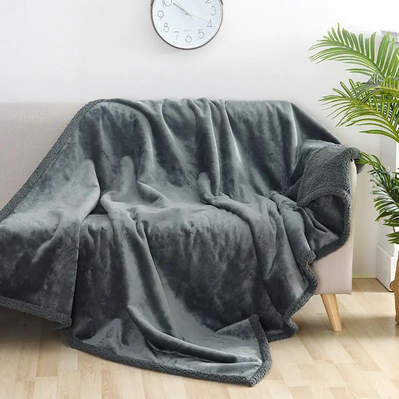 Pet waterproof blanket flannel comfortable cotton fleece Sherpa thick pet blanket by eprolo