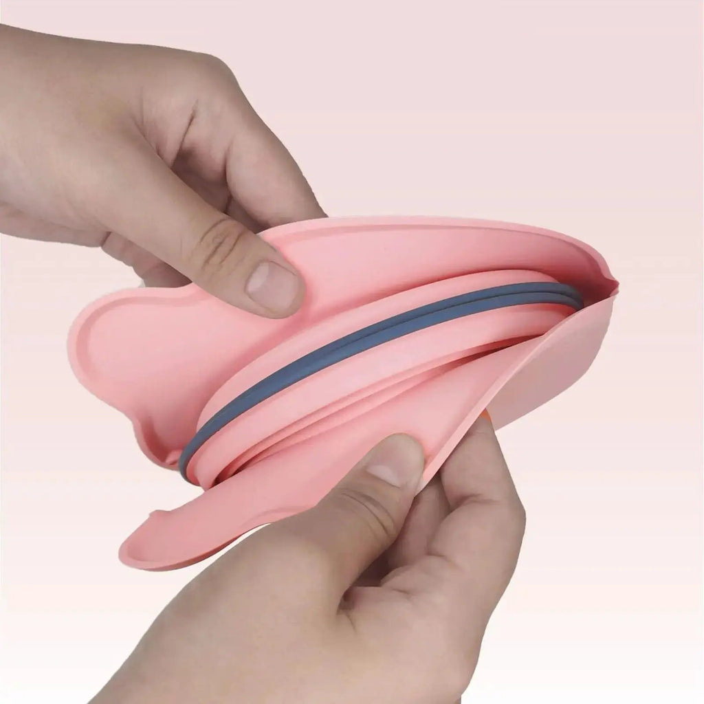 TrailPaw Collapsible Double Dog Bowl with Spill-Proof Mat by eprolo