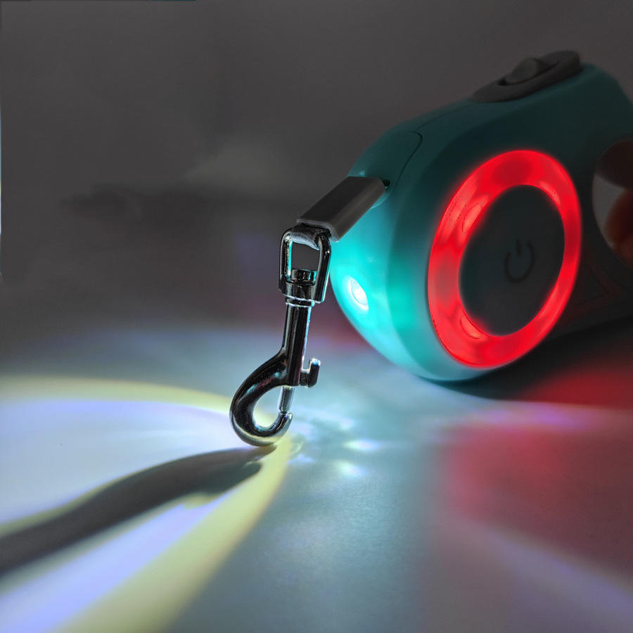 TrailPaw Glow Retractable Dog Leash