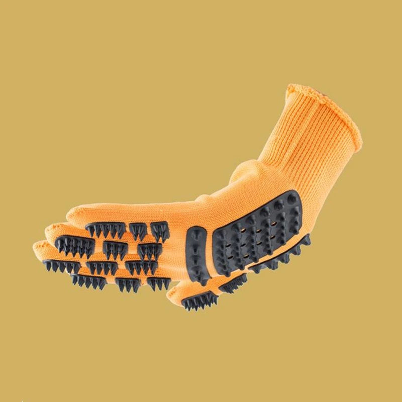 TrailPaw Deshedding Grooming Glove for Dogs & Cats
