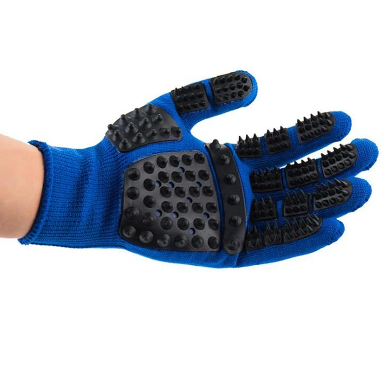 TrailPaw Deshedding Grooming Glove for Dogs & Cats